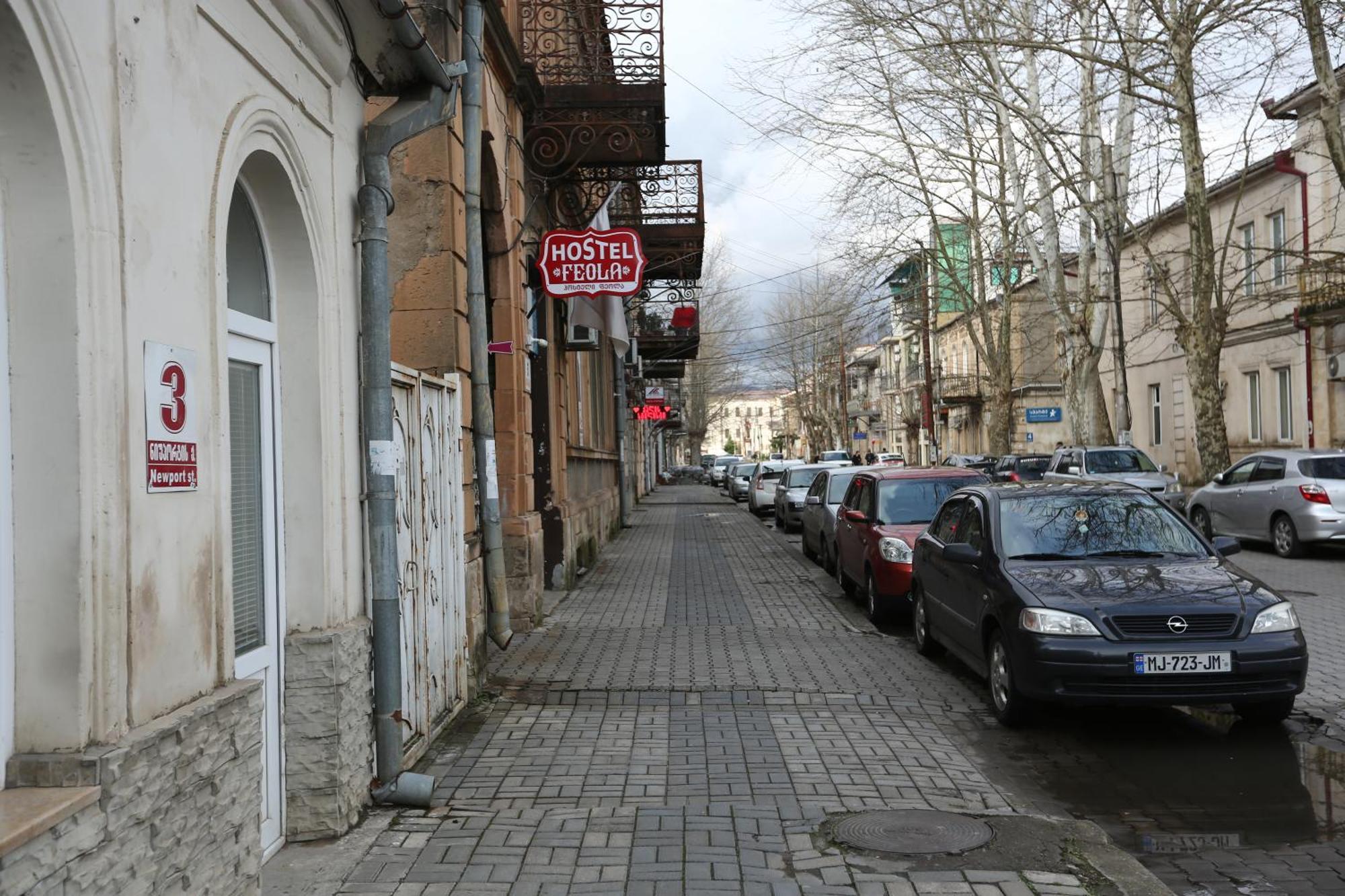 Feola Hostel Kutaisi Exterior photo